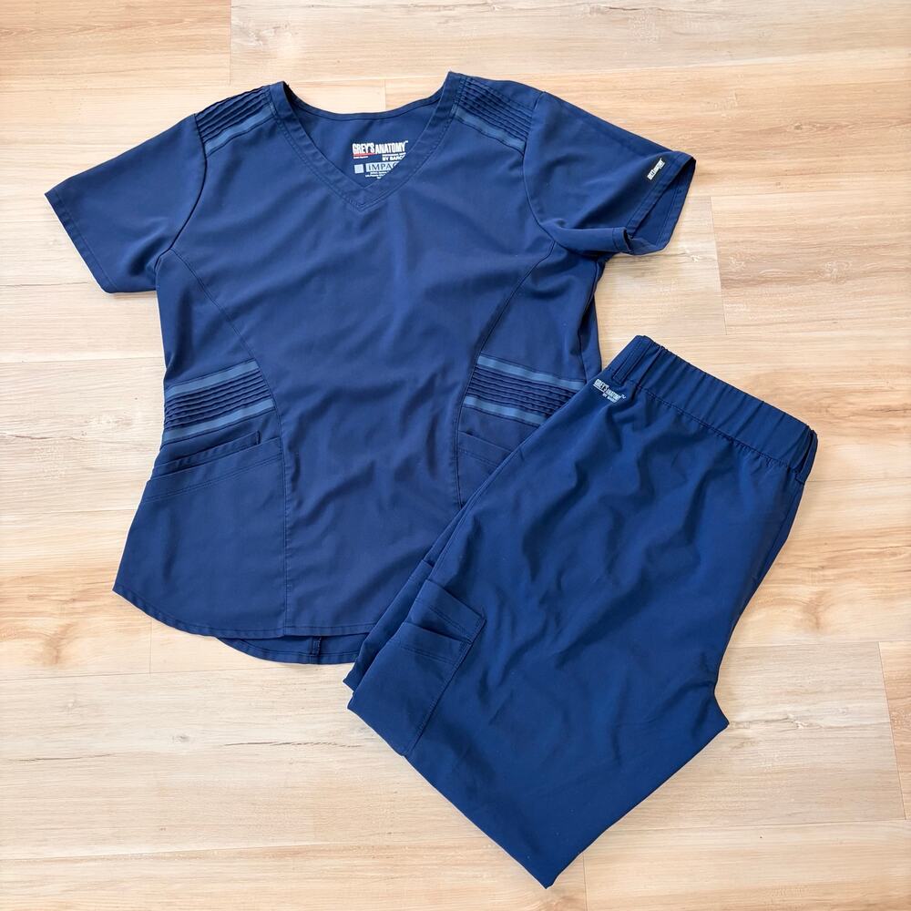 Grey’s Anatomy navy blue scrubs top and bottom
